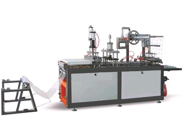  Machine de thermoformage de plastique automatique 500 